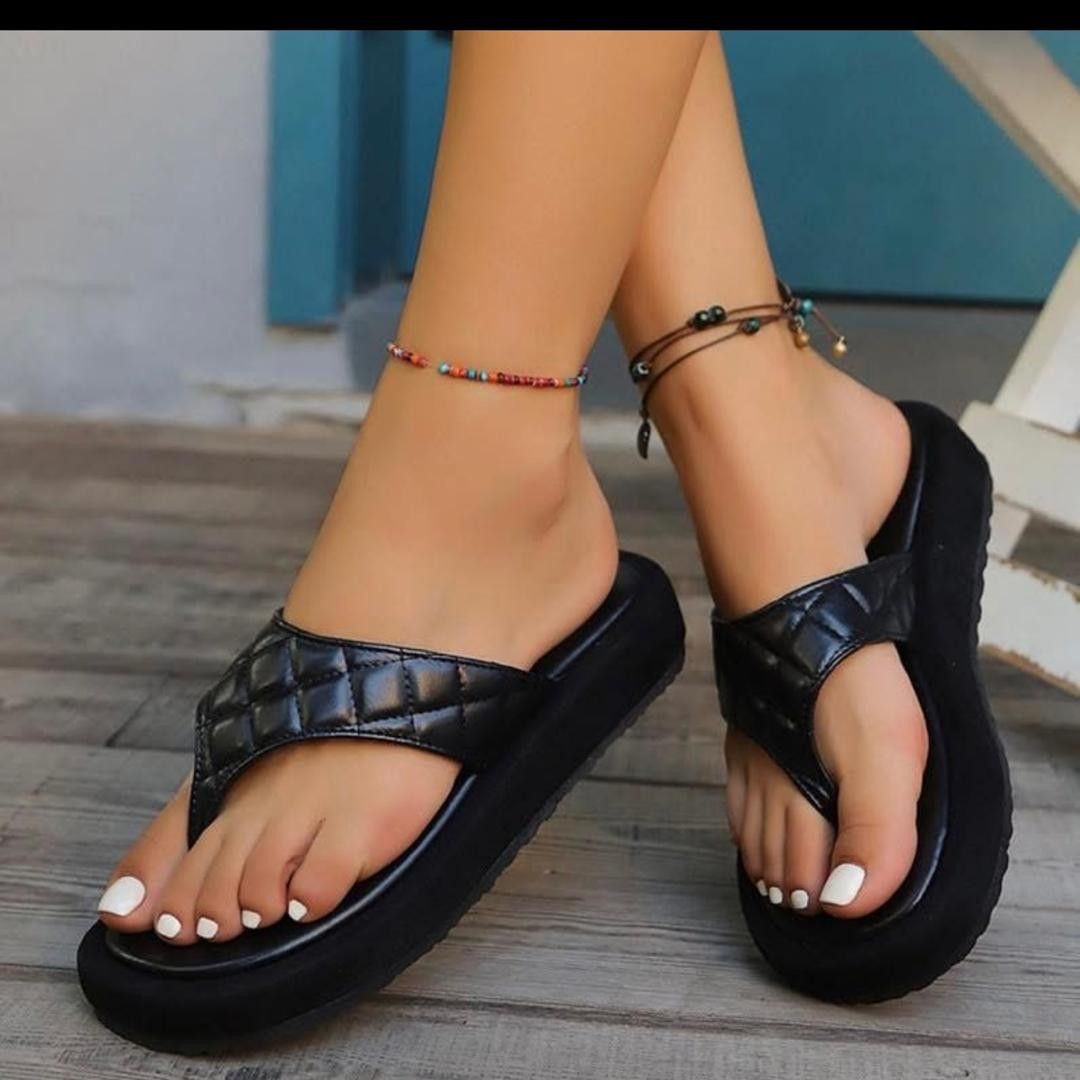 Gbaura Quilted Platform Flip Flops.
